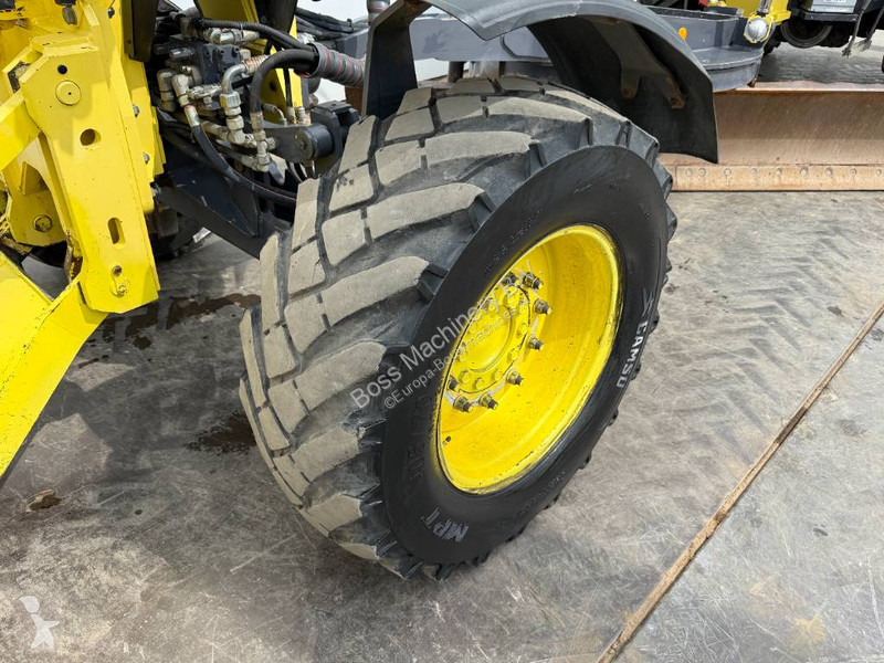 Niveleuse HBM BG160 TA-4 6x6 - Front Blade /...