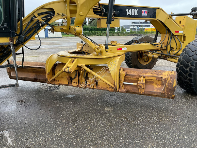 Niveladora Caterpillar 140K