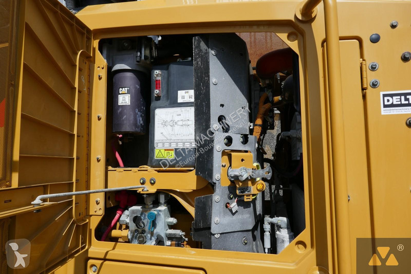 Grader Caterpillar 3