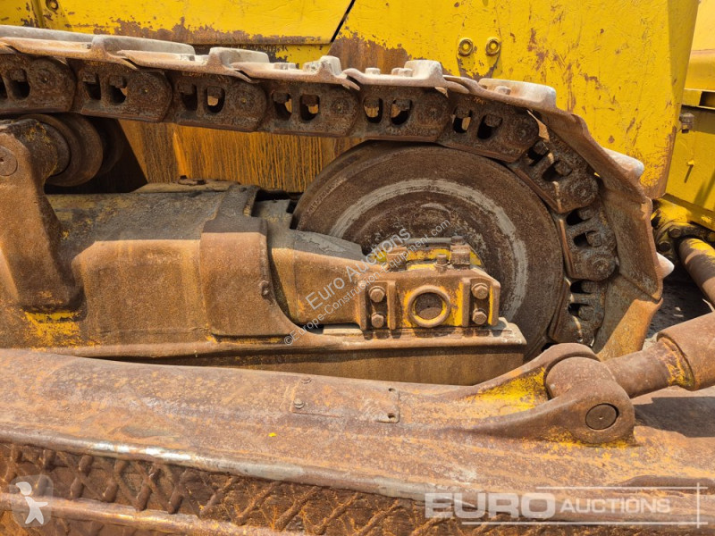 Niveladora Komatsu D155A-6