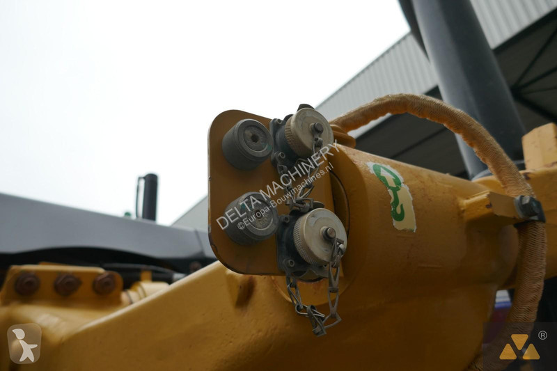 Грейдер Caterpillar 140M3