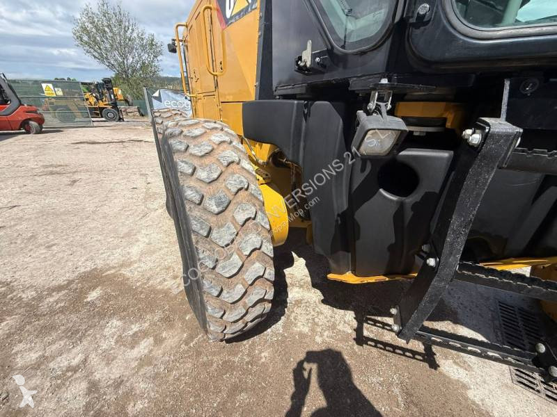 Grejder Caterpillar 12M3 AWD