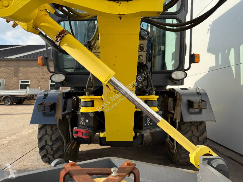 Niveleuse HBM BG110T-5 - Front Blade + Ripper /...