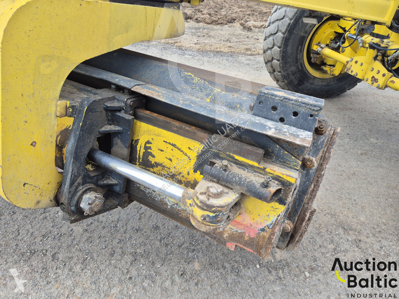 Грейдер XCMG GR215