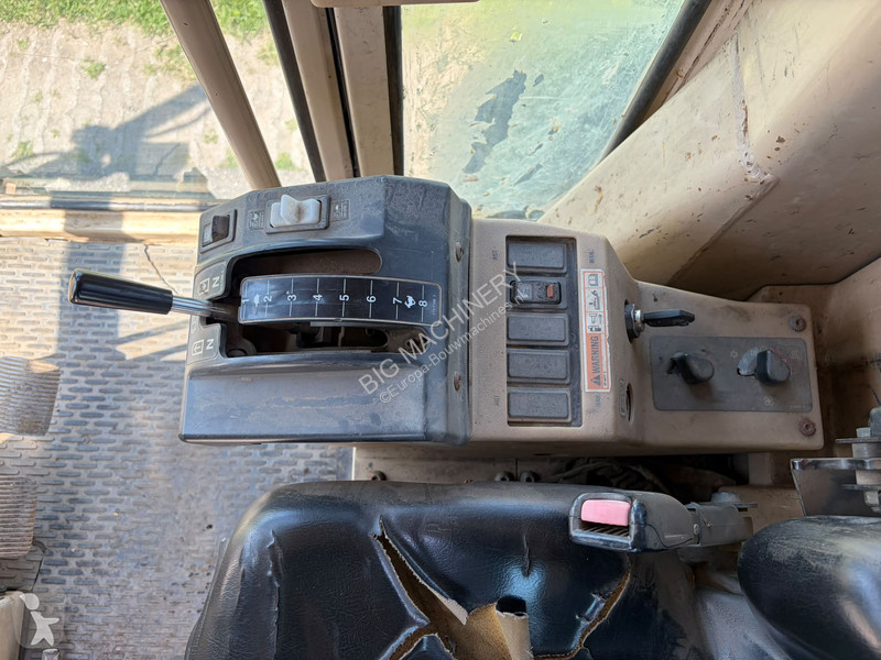 Caterpillar  grader