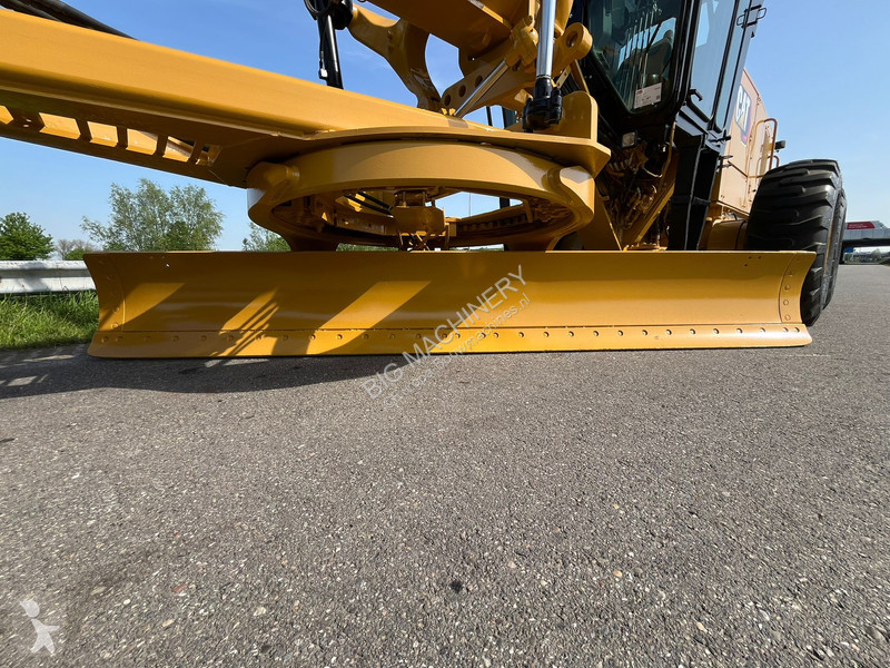 Grader Caterpillar C - Push block / Ripper /...