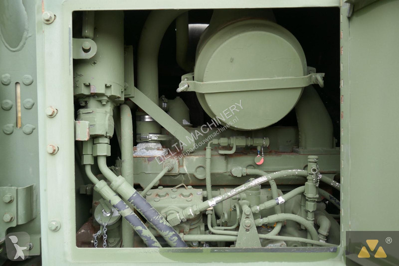 Grejdr Caterpillar Ex-army