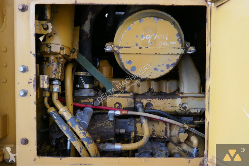 Grejdr Caterpillar