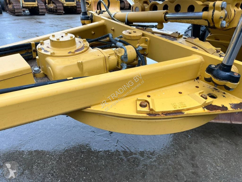 Niveladora Caterpillar