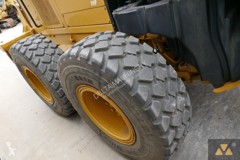 Grejder Caterpillar 140M