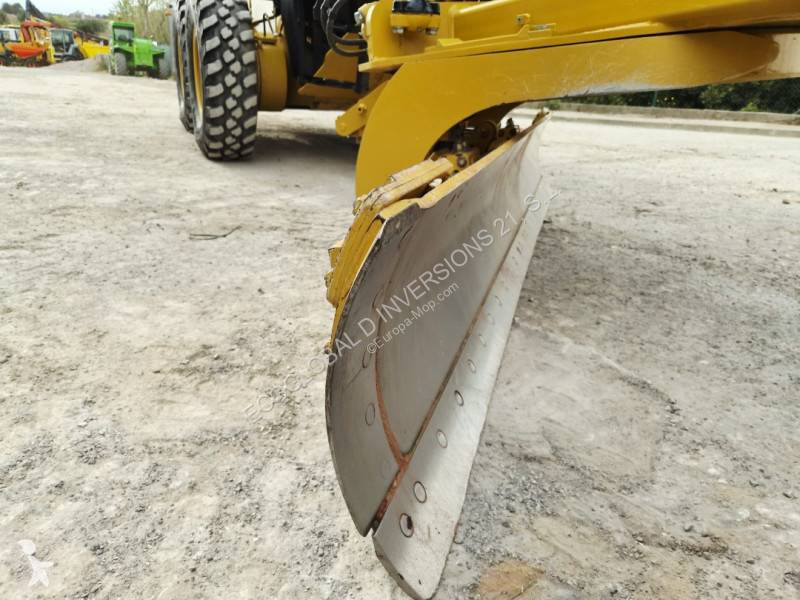Grejder Caterpillar 140 AWD