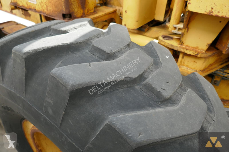 Grader Caterpillar
