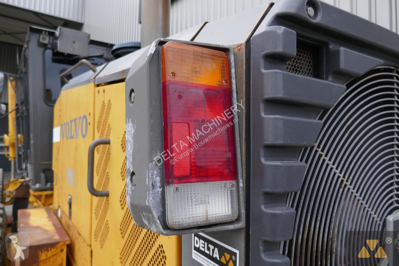 Grader Volvo