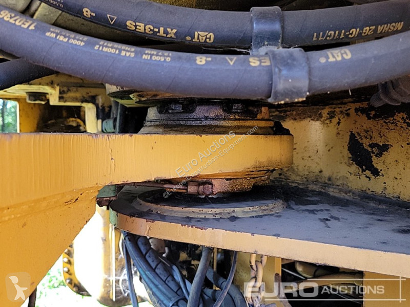 Grader Caterpillar