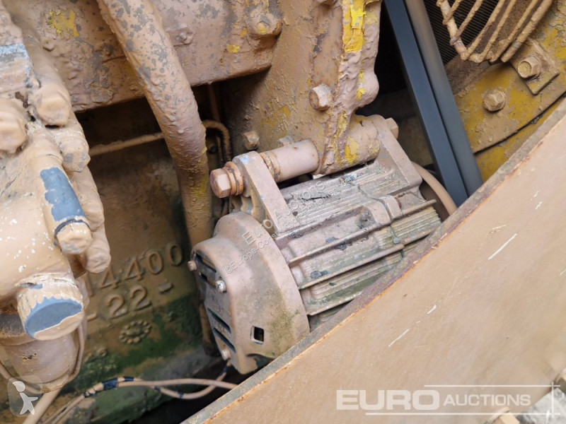 Grader Caterpillar