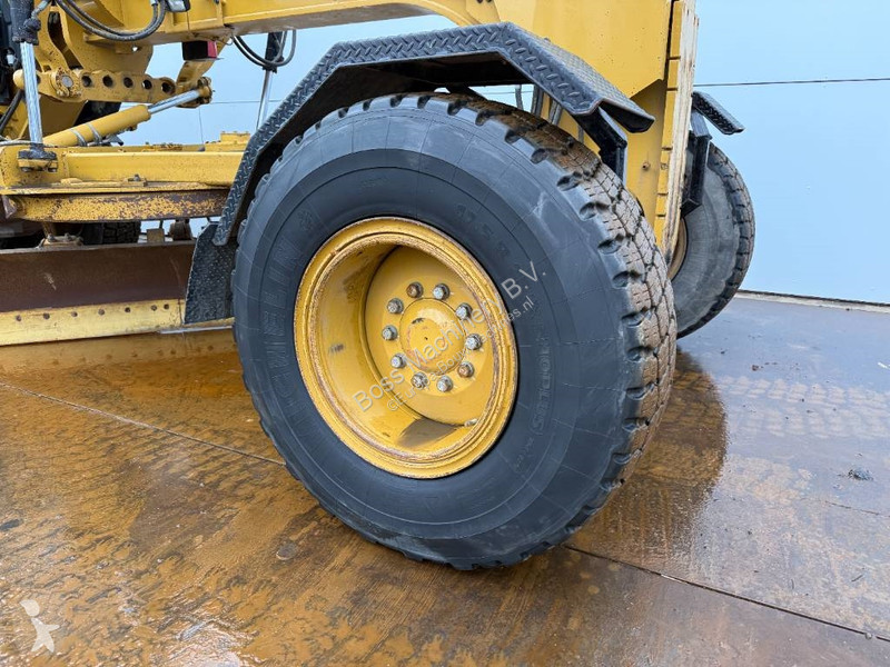 Grejder Caterpillar 140M3 - Joysticks / 4.88m...