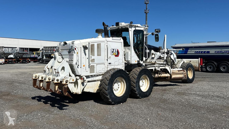 Grejder Caterpillar 120M2