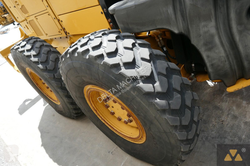 Grejder Caterpillar 12M3