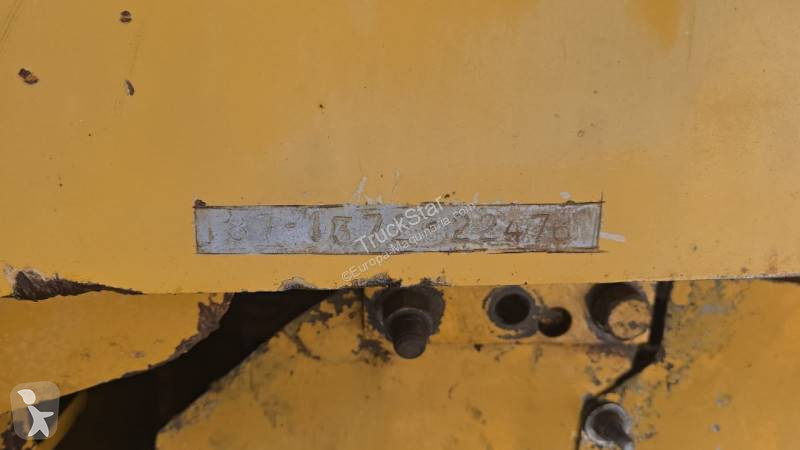 Niveladora Champion 720 A III