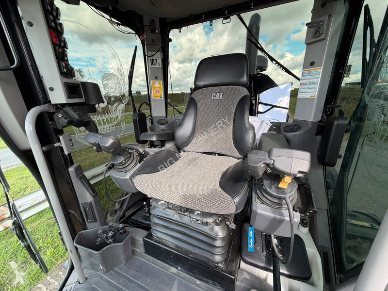 Niveladora Caterpillar 140 AWD 15A CE / TUV /...