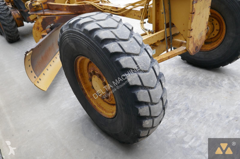 ممهدة طرق Caterpillar