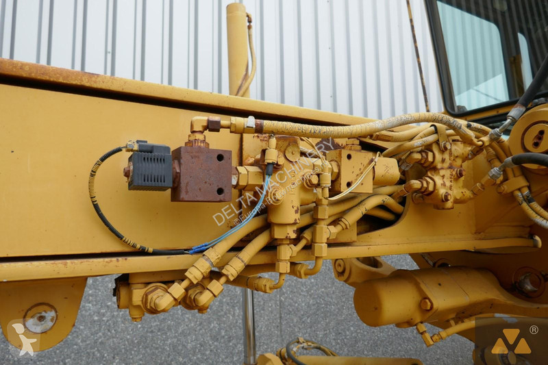 Grejdr Caterpillar