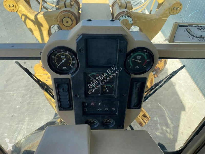 Grejder Caterpillar - 3306 Engine