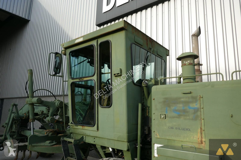 Niveladora Caterpillar Ex-army