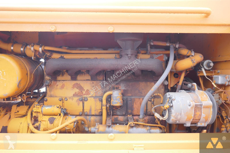 Grader Mitsubishi MG300