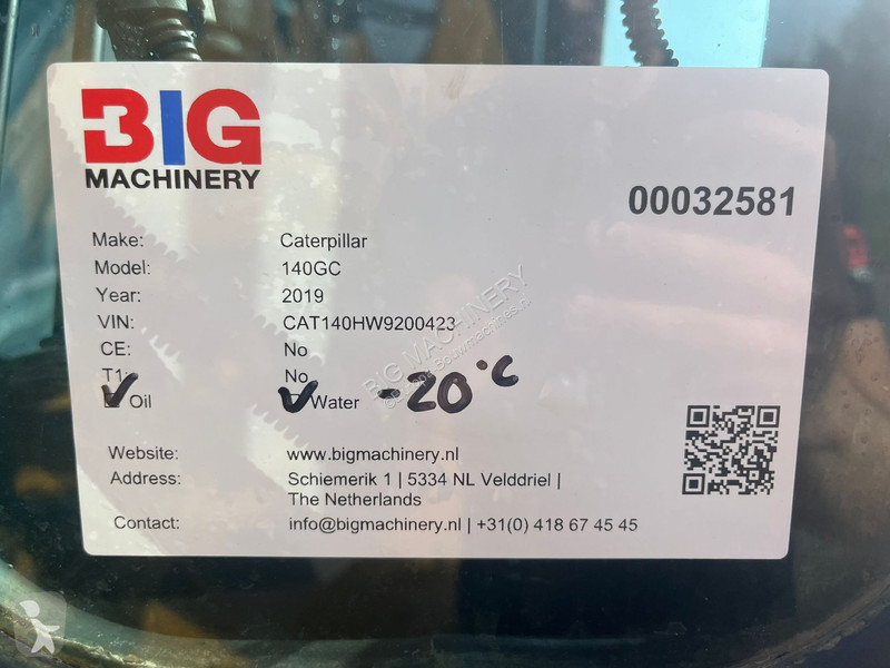 Grader Caterpillar C - Push block / Ripper /...