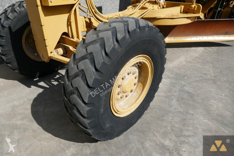 Grader Caterpillar