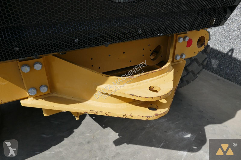 Grader Caterpillar 3