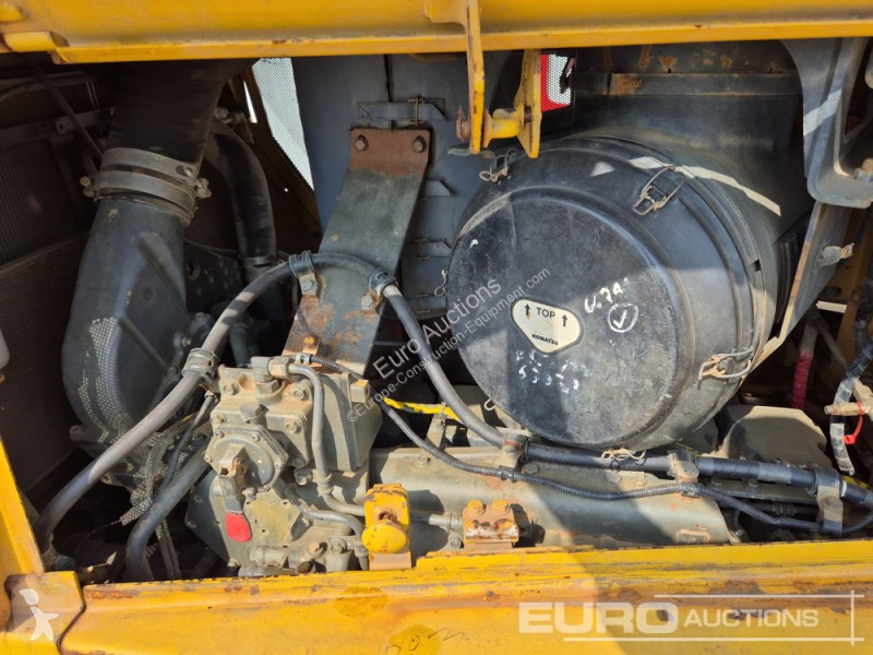 ممهدة طرق Komatsu D155A-6
