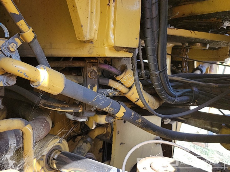 Grader Caterpillar