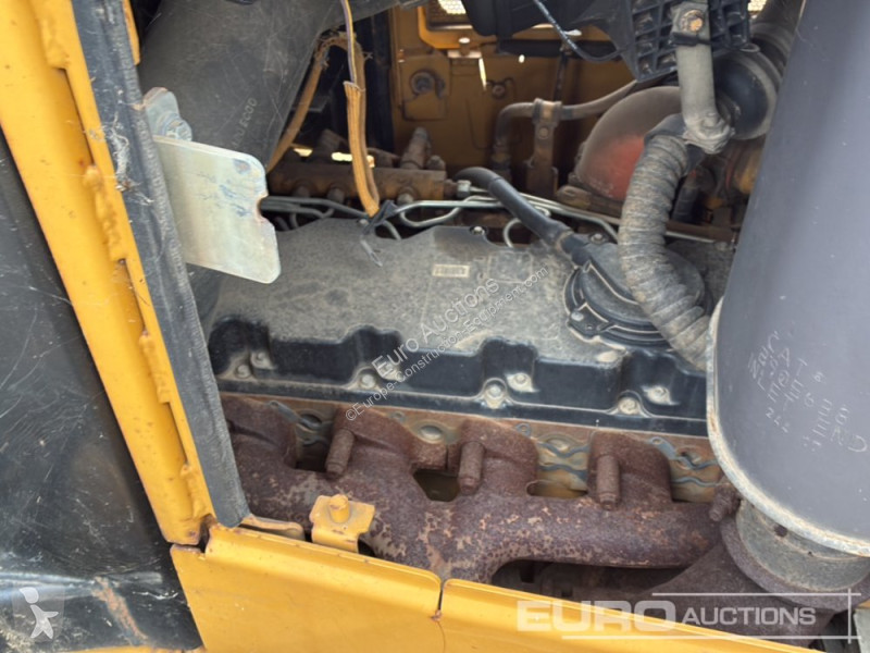Grader Caterpillar D6N