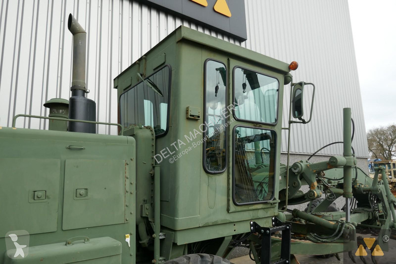 Niveladora Caterpillar Ex-army
