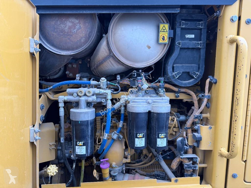 Grejder Caterpillar 140M3 - Joysticks / 4.88m...