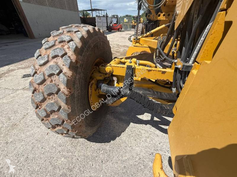 Grejder Caterpillar 12M3 AWD