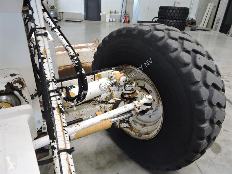 Grejder Caterpillar 12H