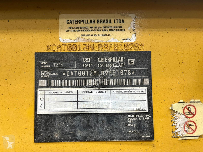 Niveladora Caterpillar