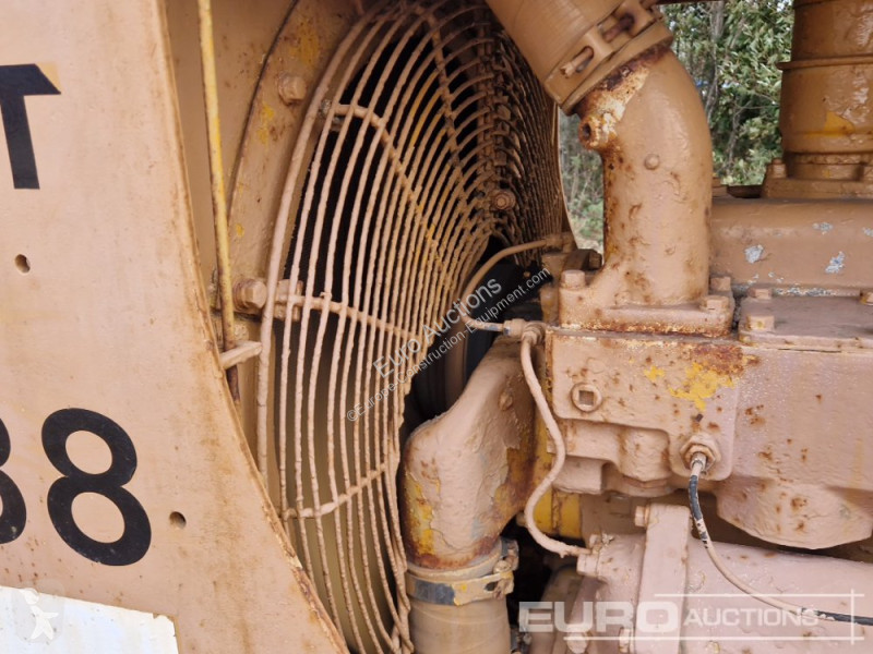 Grader Caterpillar