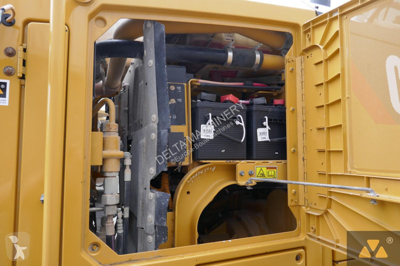 Niveladora Caterpillar 3