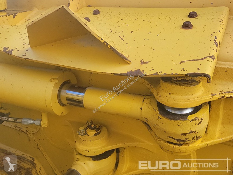 ممهدة طرق Komatsu -24