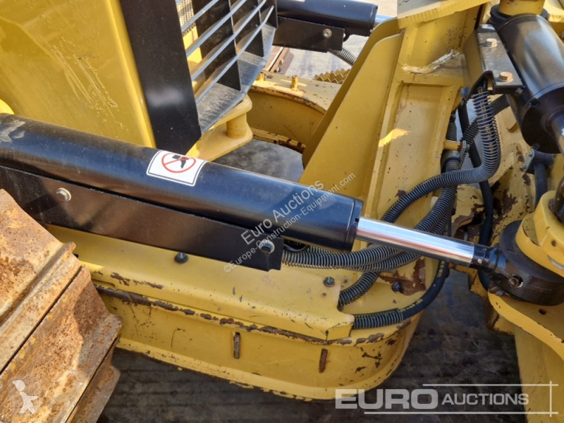 ممهدة طرق Caterpillar D1
