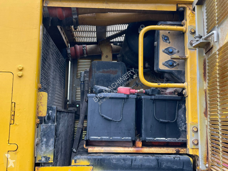 ممهدة طرق Caterpillar CE