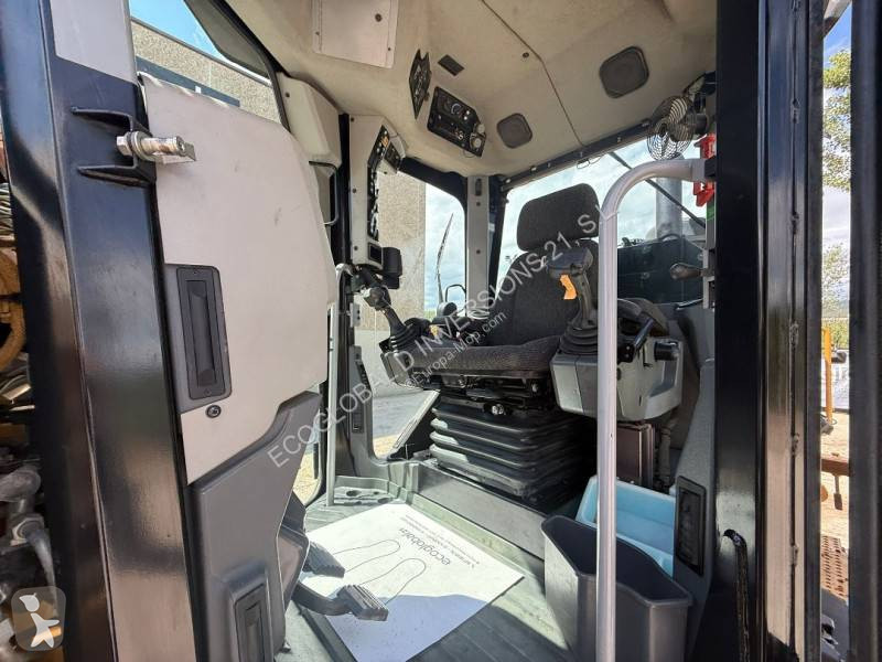 Grejder Caterpillar 12M3 AWD