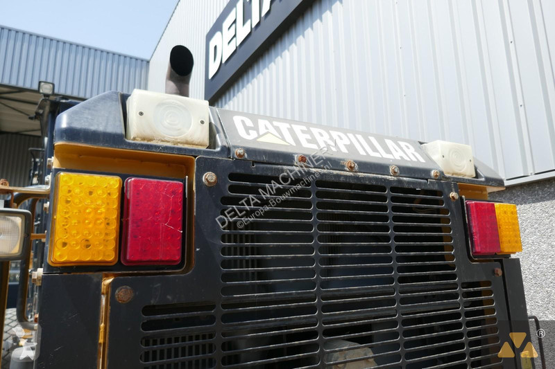 Grejder Caterpillar 160M