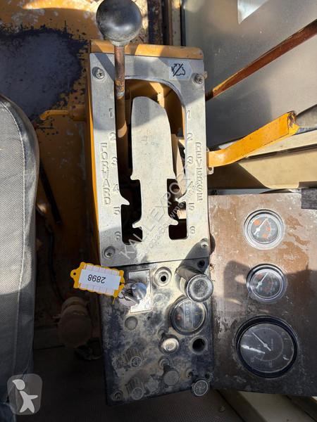 Niveladora Komatsu GD623A-1 - Grader with...