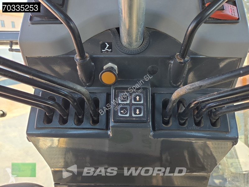Vägskrapa Case 856 C AWD