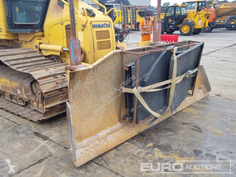 ممهدة طرق Komatsu D51PX